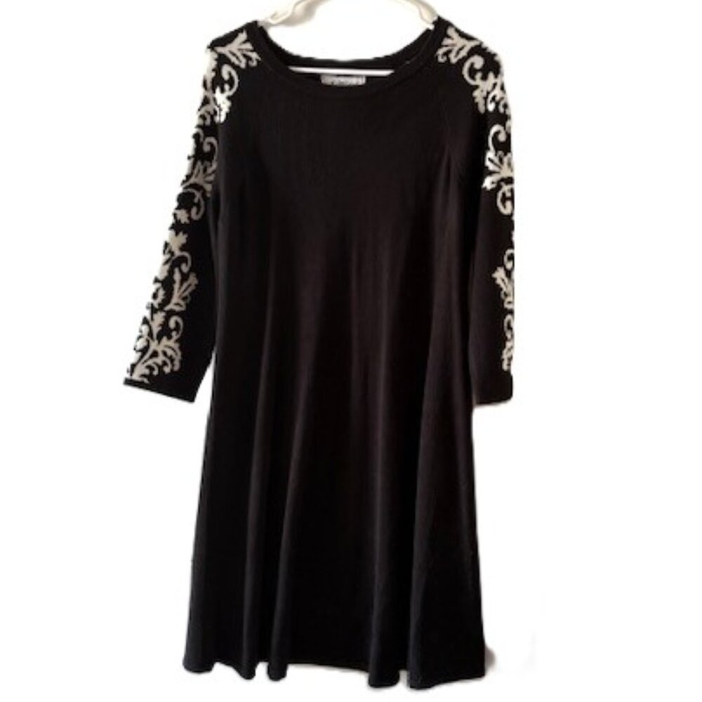 J Howard Black and White Knit Sweater Dress
